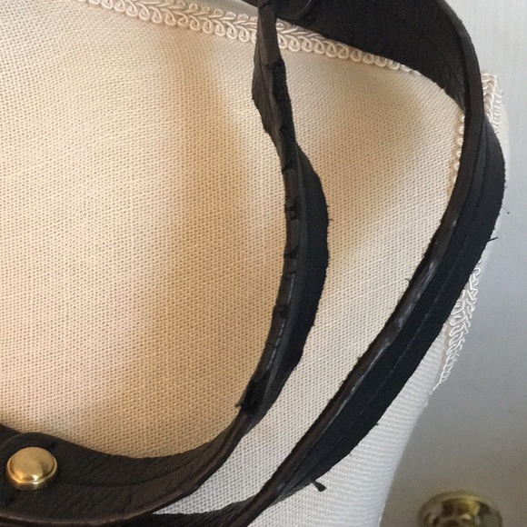 ❤️ B. Makowsky Purse ❤️ - Picture 3 of 8